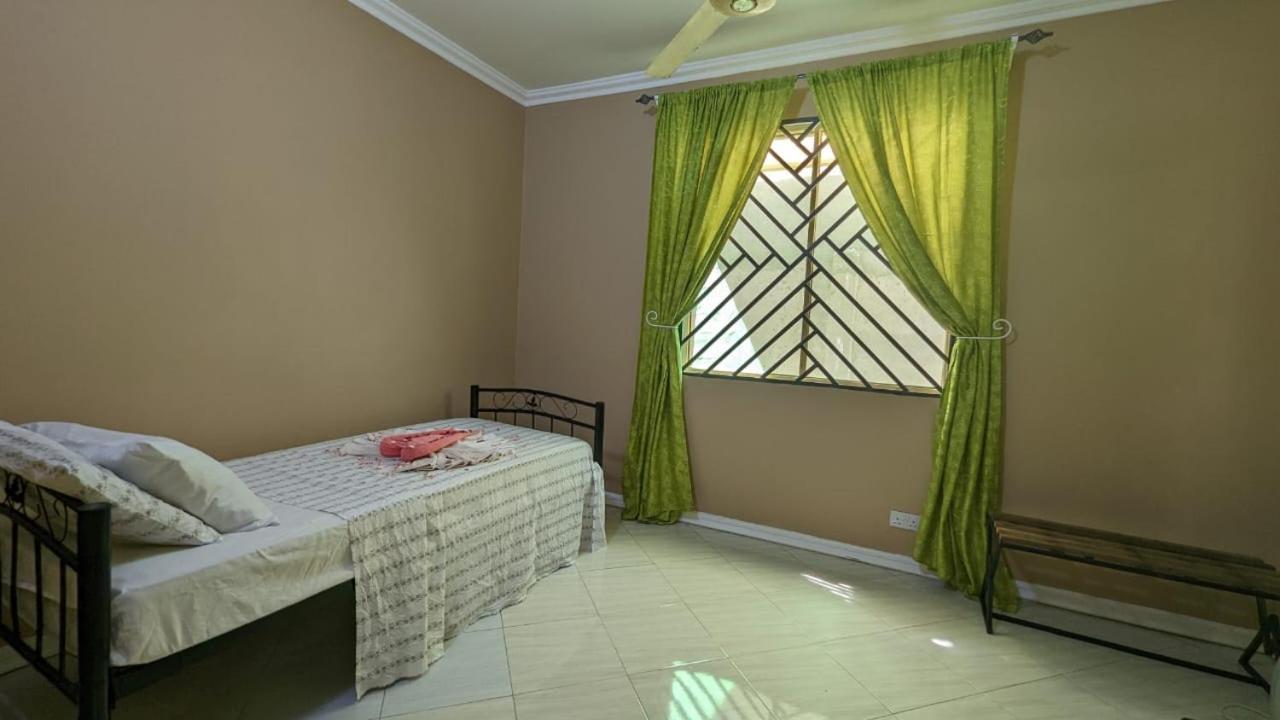 Babajay Family Home Dar es Salaam Exteriör bild