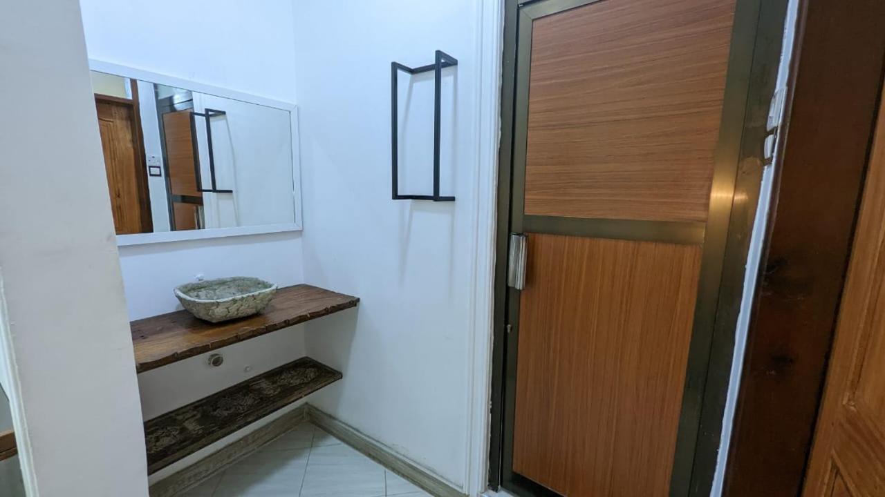 Babajay Family Home Dar es Salaam Exteriör bild